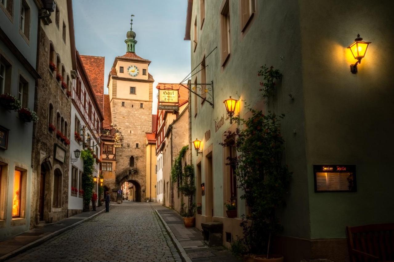 Gaestehaus Am Weissen Turm โรเทนบวร์ก อ็อบ แดร์เทาเบอร์ ภายนอก รูปภาพ