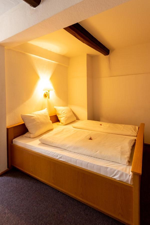 Gaestehaus Am Weissen Turm โรเทนบวร์ก อ็อบ แดร์เทาเบอร์ ภายนอก รูปภาพ