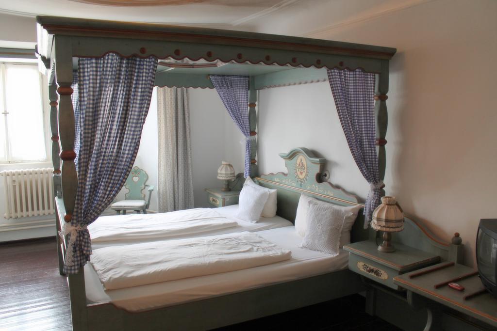 Gaestehaus Am Weissen Turm โรเทนบวร์ก อ็อบ แดร์เทาเบอร์ ห้อง รูปภาพ